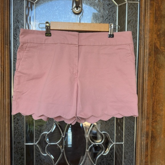 LOFT High Waist Pink Scalloped Shorts - Picture 1 of 9
